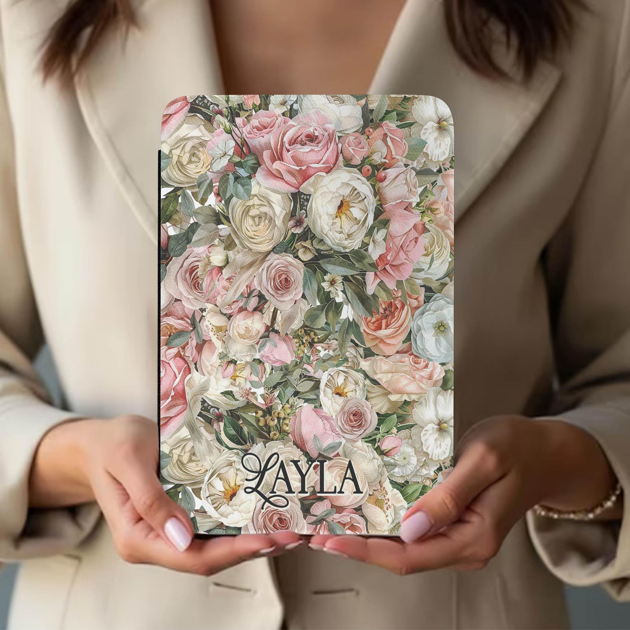 Personalized Kindle Case, Paperwhite 7”,Colorsoft Signature 2024, Custom Cover, Handle, Initials, Peonis, Flowers, Name